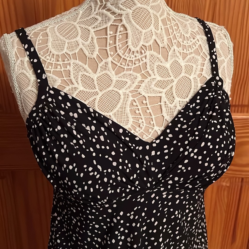 Croft & Barrow Black and White Polka Dot Tankini Bathing Suit Top - Picture 2 of 5